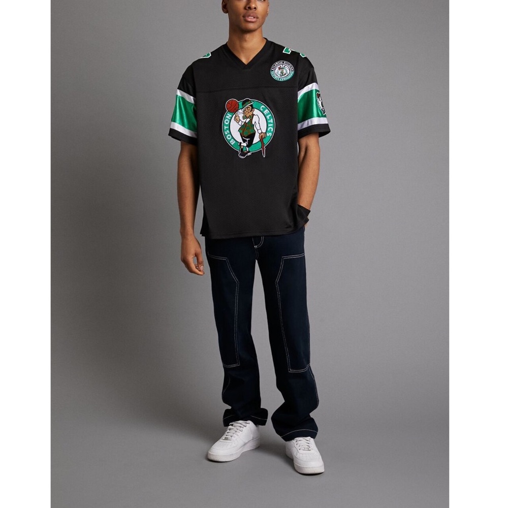NBA MENS BOSTON CELTICS JERSEY PATCH TEE - Picture 3 of 8